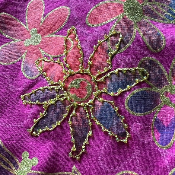 Disney Parks Mickey & Minnie Floral Tee Shirt Embroidered Beaded XL - Picture 6 of 9